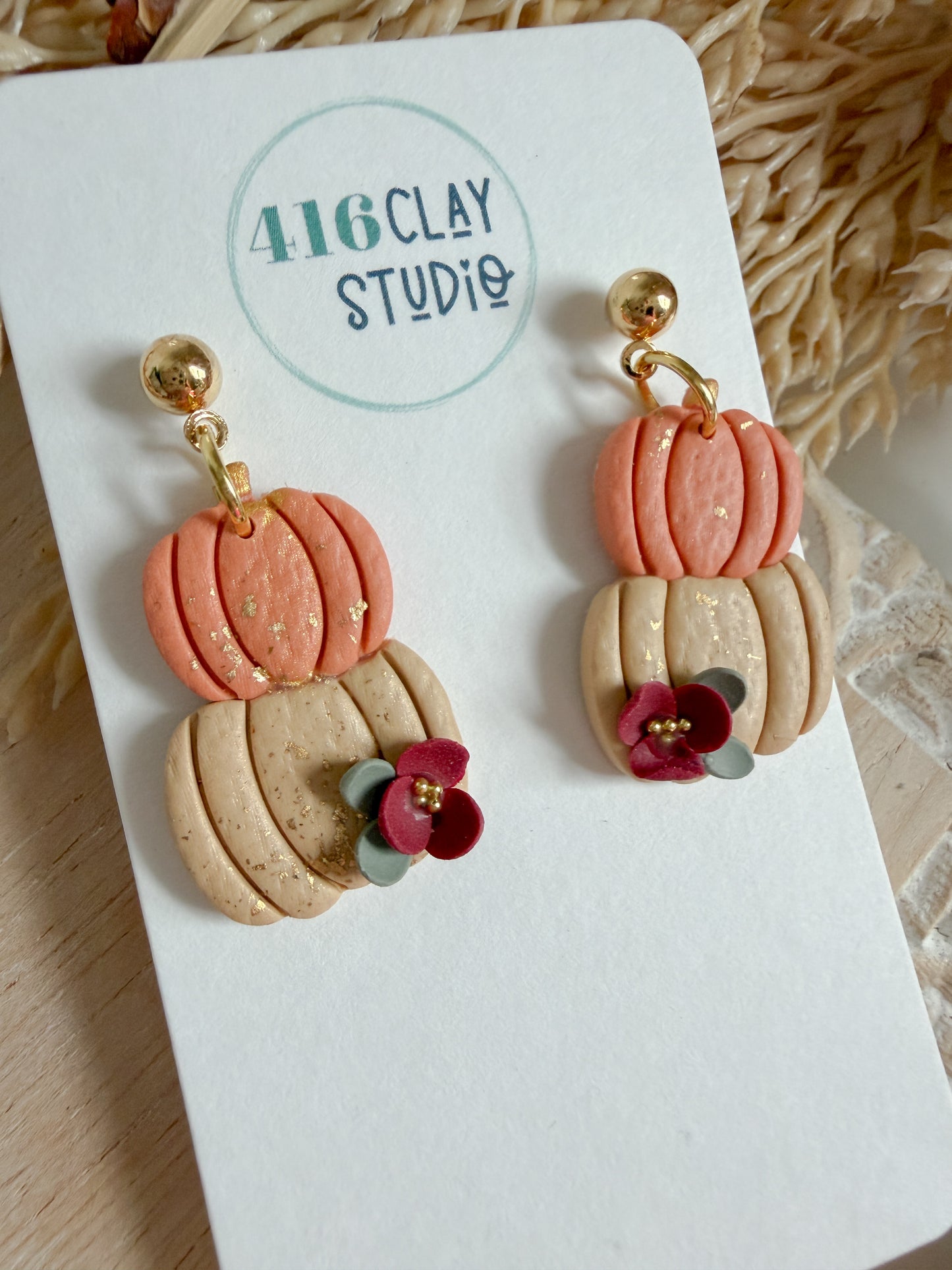 Harvest Charm Pumpkin Stack