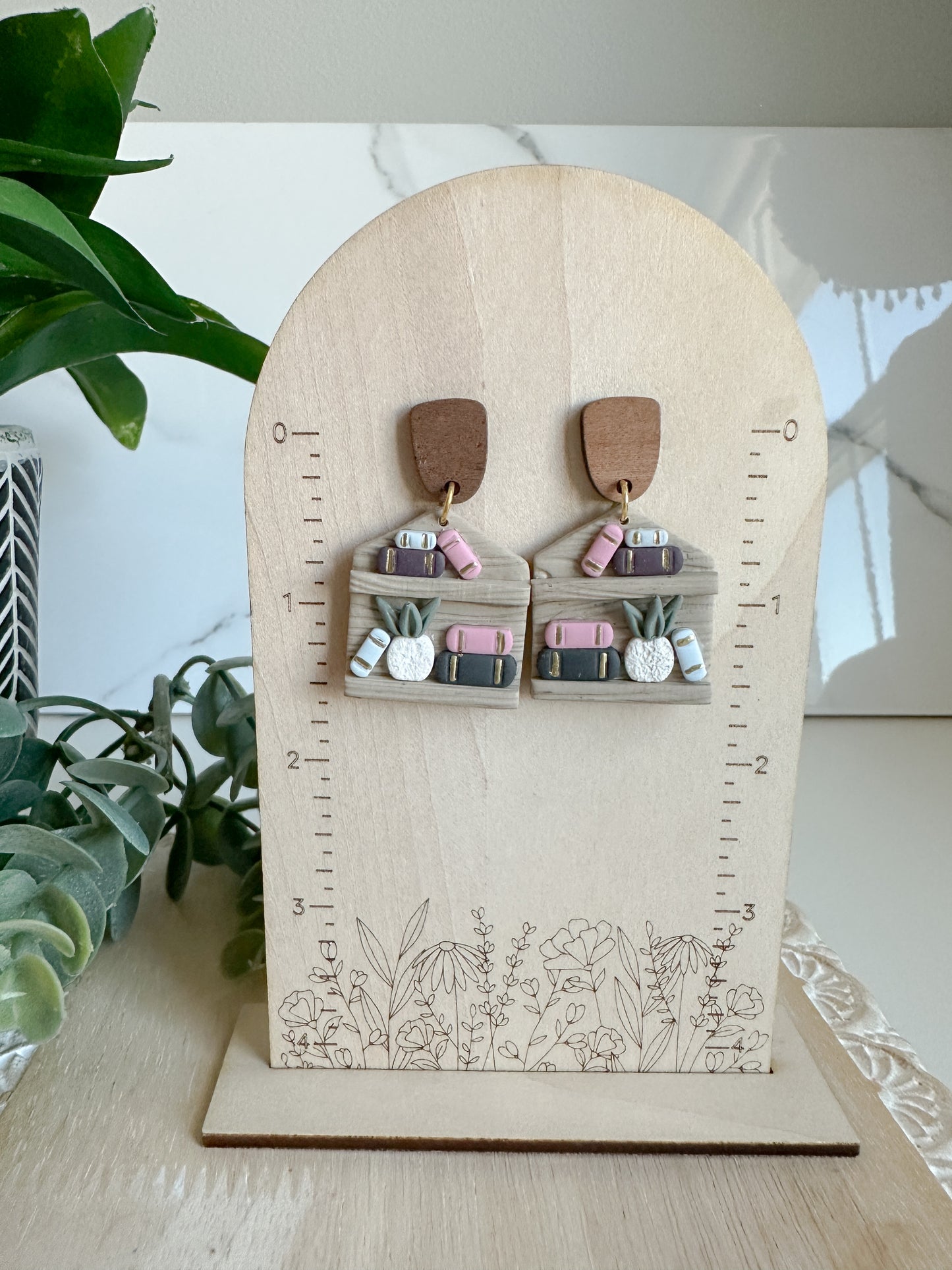 Short Open Bookshelf