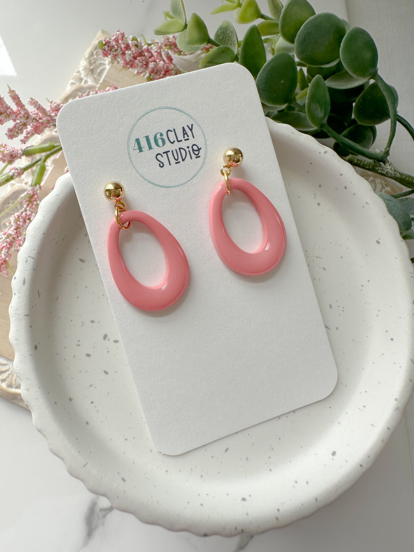 Hollow Teardrop Earrings (two sizes three color options)