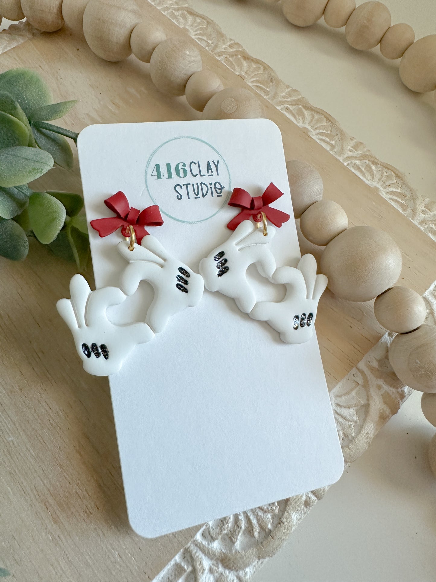 Mouse Heart Hands