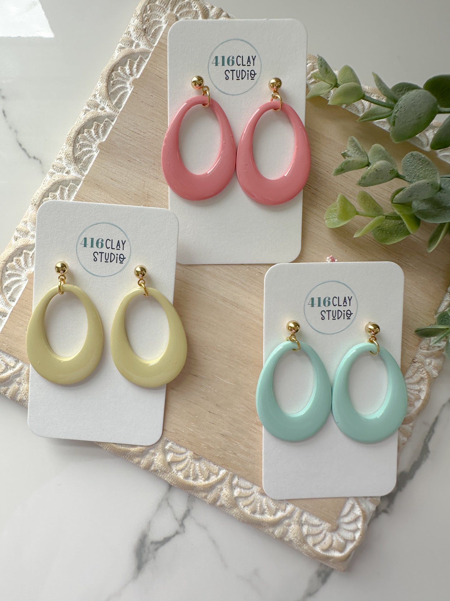 Hollow Teardrop Earrings (two sizes three color options)
