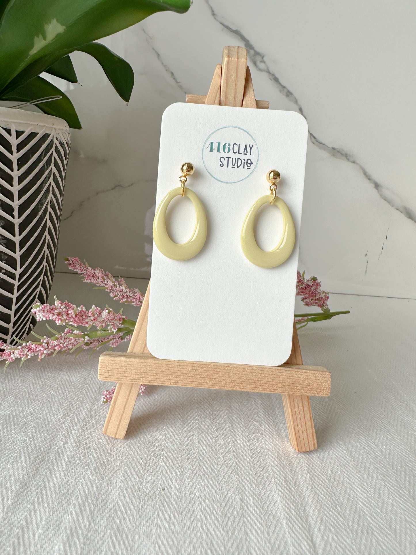 Hollow Teardrop Earrings (two sizes three color options)