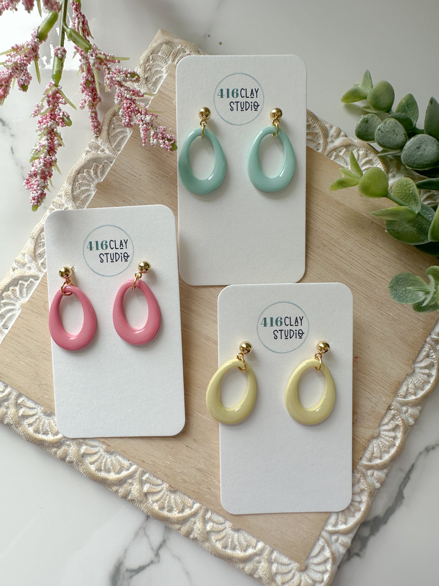 Hollow Teardrop Earrings (two sizes three color options)