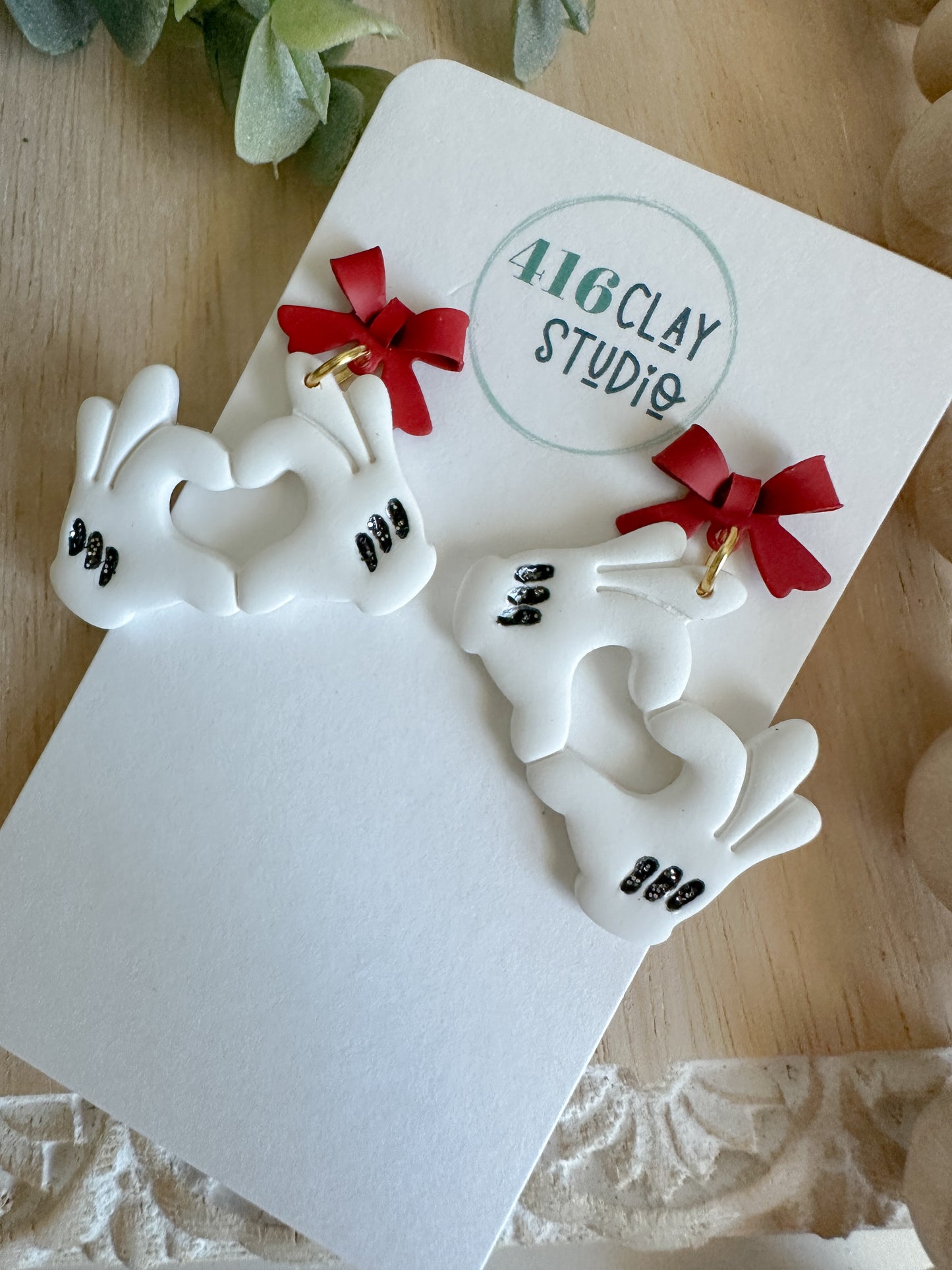 Mouse Heart Hands